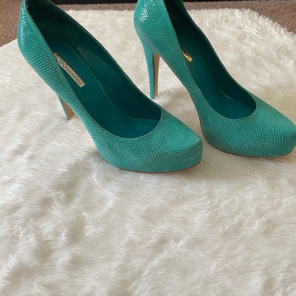 Bcbgeneration Almond Toe Pump - image 3